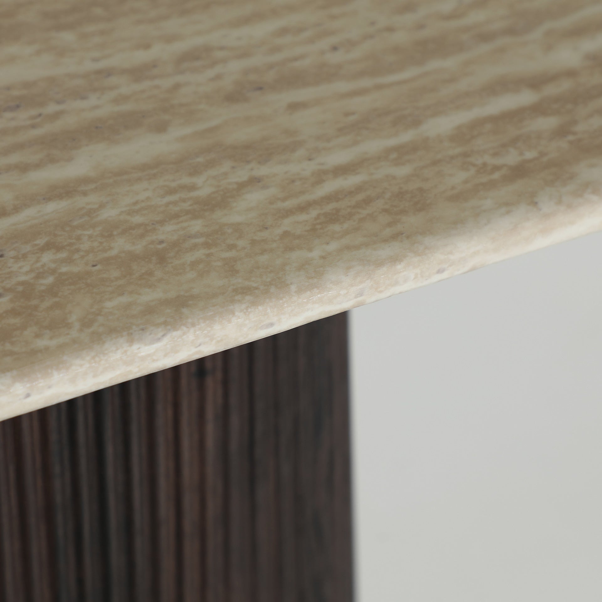 The Verona Console Table — contemporary console table in engineered wood with veneer finish from Laiyahome