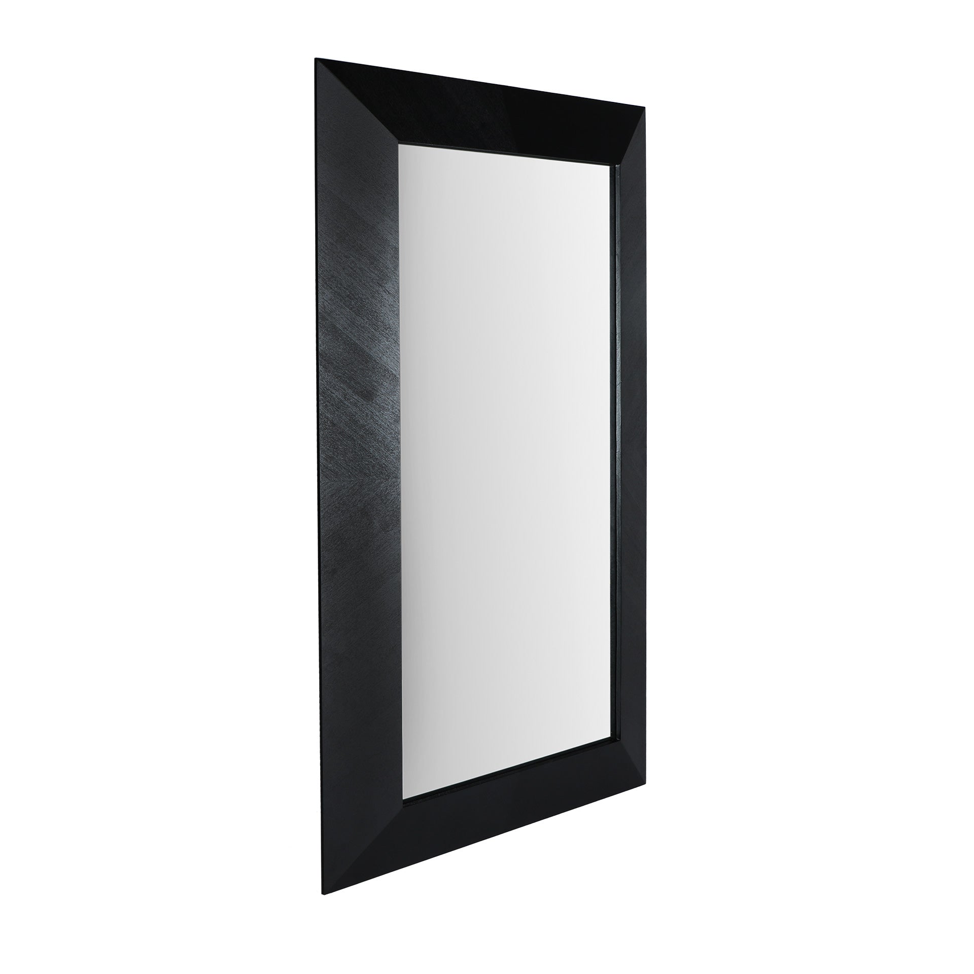 KILDE MIRROR in a modern interior setting