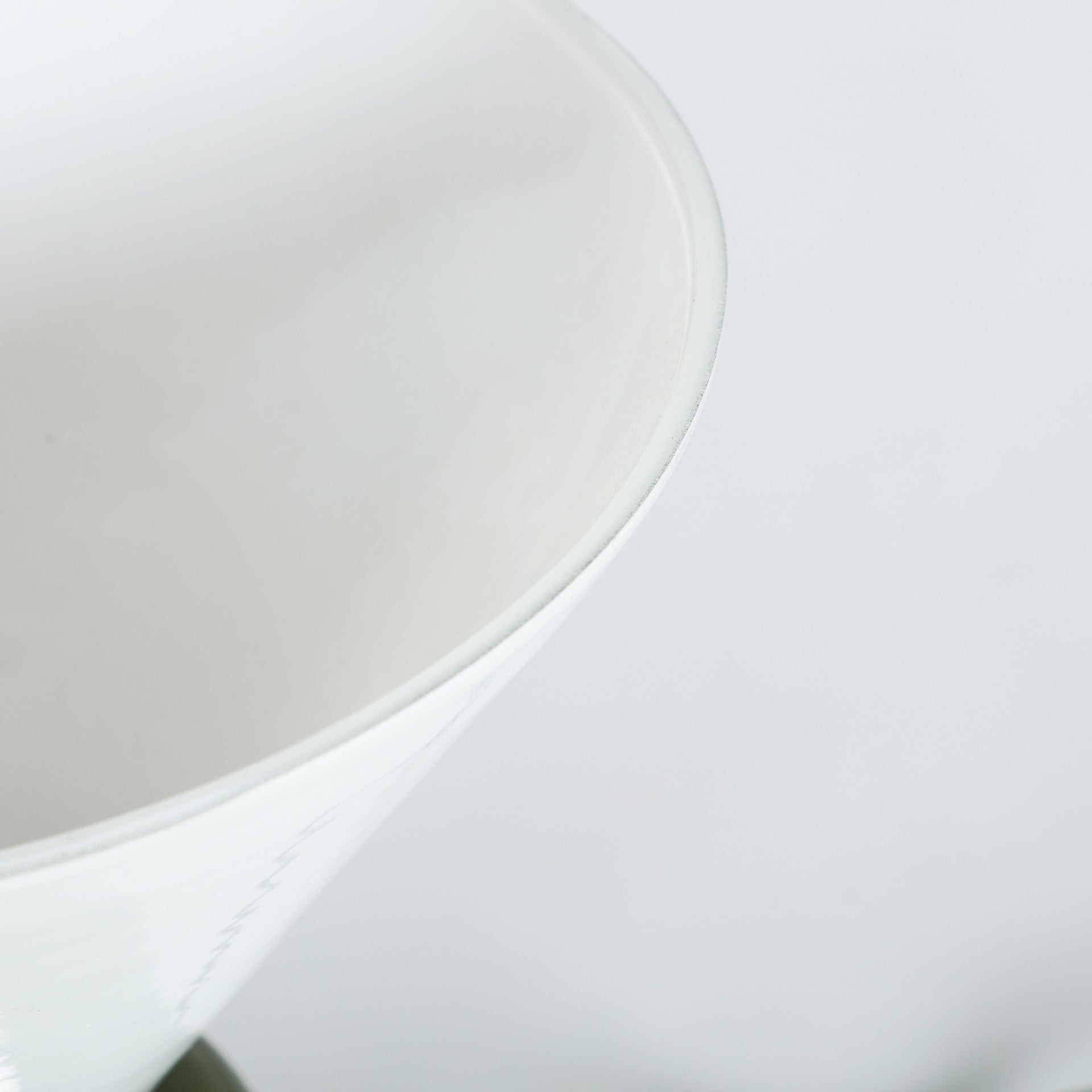 The Montalcino Table Lamp — modern table lamp in solid iron from Laiyahome