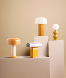 VEZIA TABLE LAMP in a modern interior setting