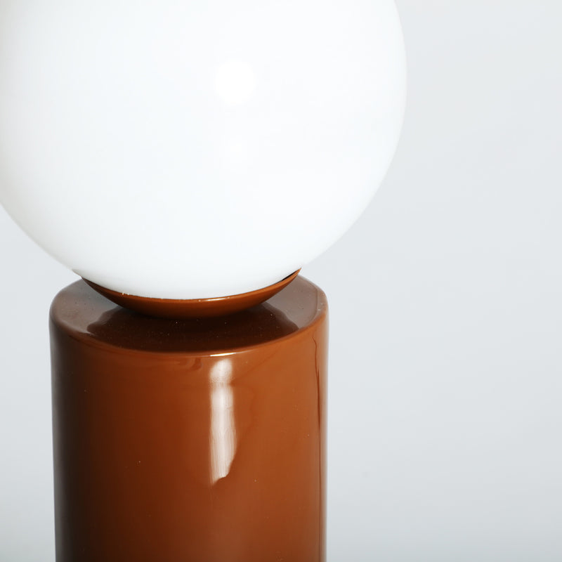 MANAROLA TABLE LAMP in a modern interior setting