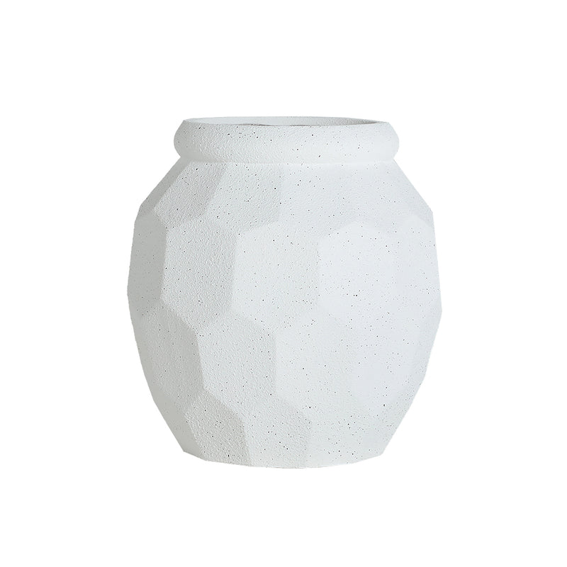 The Elmur Plant Pot — contemporary planter in high-grade polyresin from Laiyahome