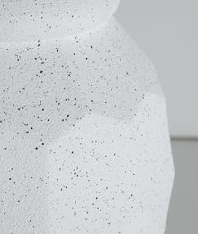 The Elmur Plant Pot — contemporary planter in high-grade polyresin from Laiyahome
