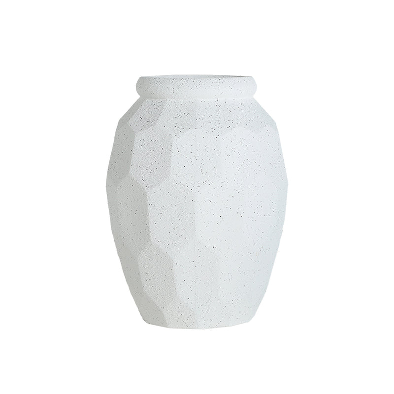 The Elmur Plant Pot — contemporary planter in high-grade polyresin from Laiyahome