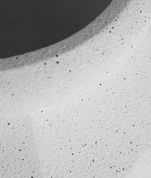 The Elmur Plant Pot — contemporary planter in high-grade polyresin from Laiyahome