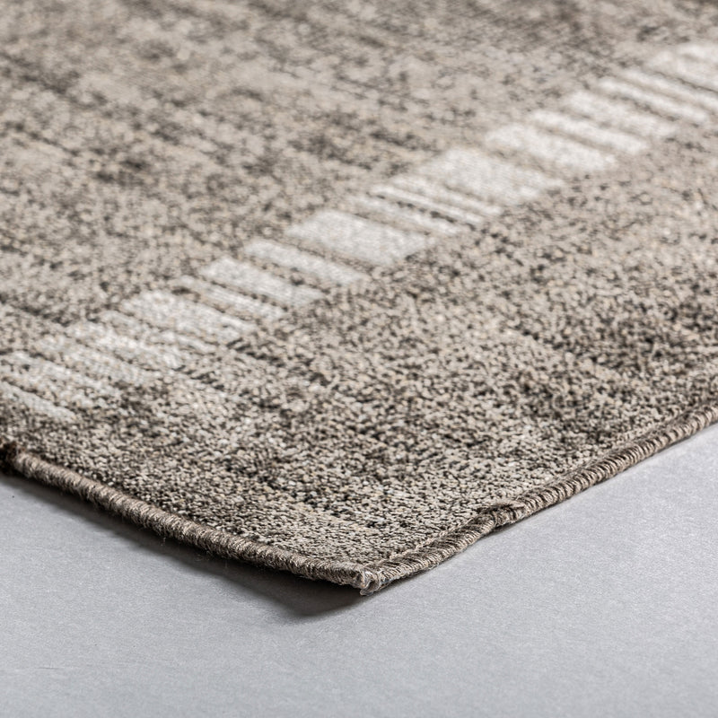 The Chesna Carpet — modern rug in viscose blend from Laiyahome