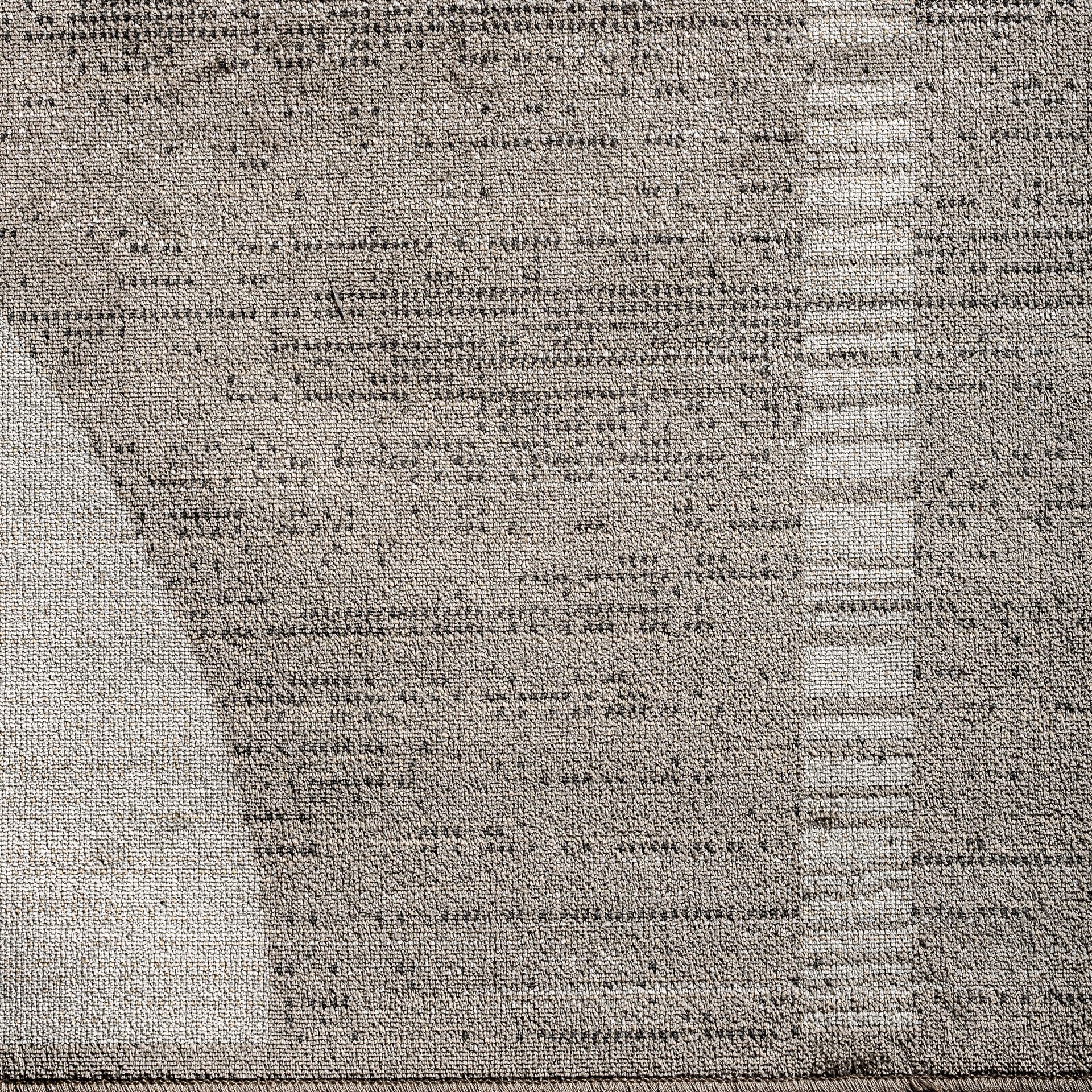 The Chesna Carpet — modern rug in viscose blend from Laiyahome