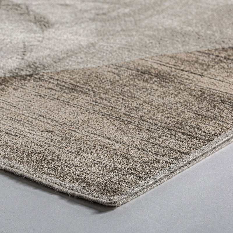 The Dione Carpet — contemporary rug in viscose blend from Laiyahome