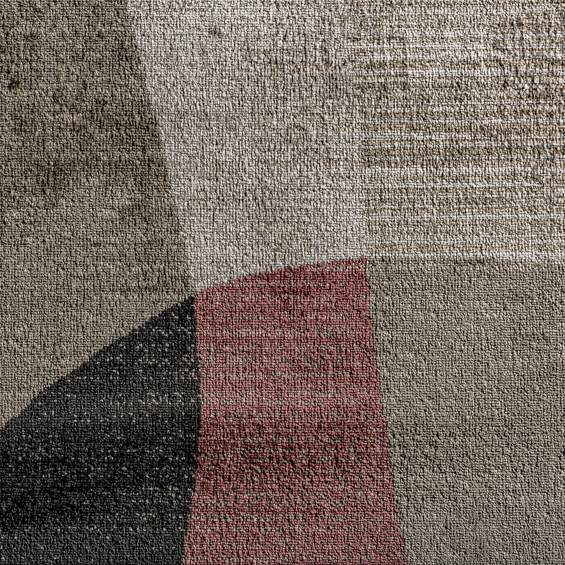 The Helien Carpet — contemporary rug in viscose blend from Laiyahome