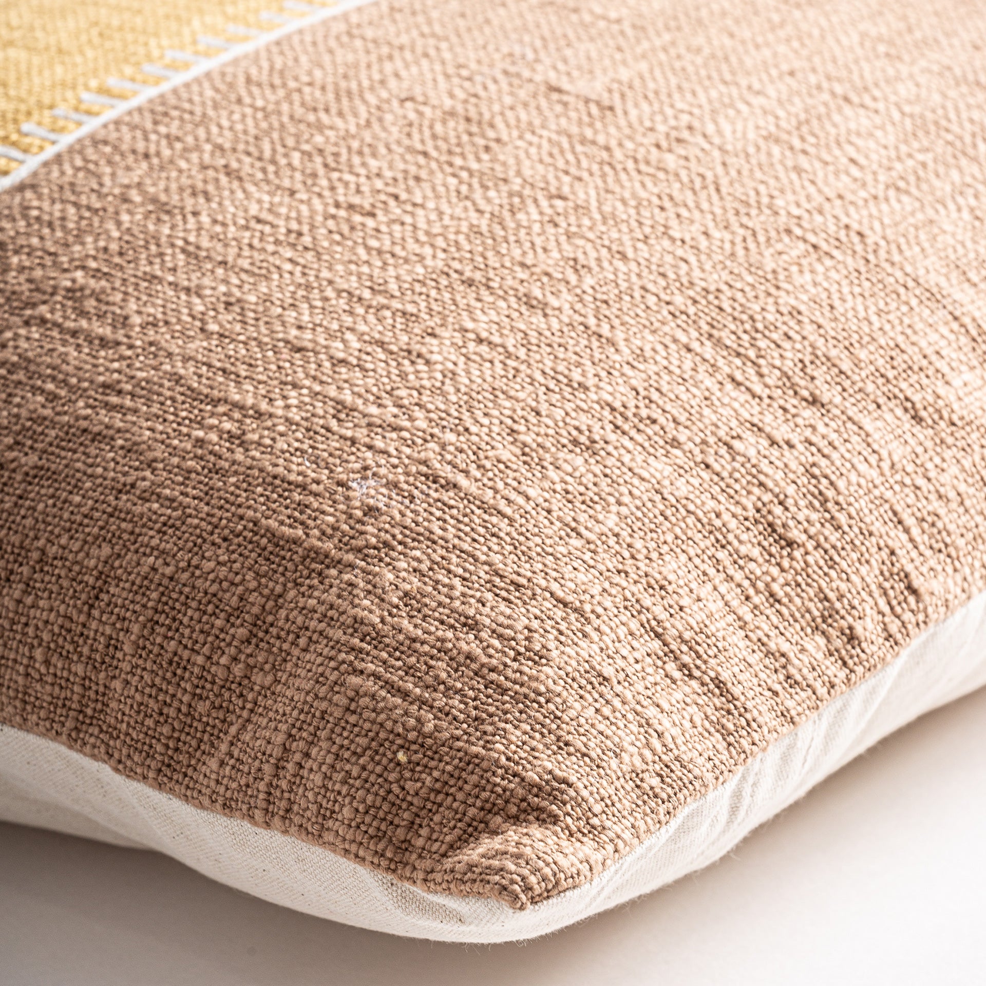 The Mireia Cushion — classic cushion in natural cotton from Laiyahome