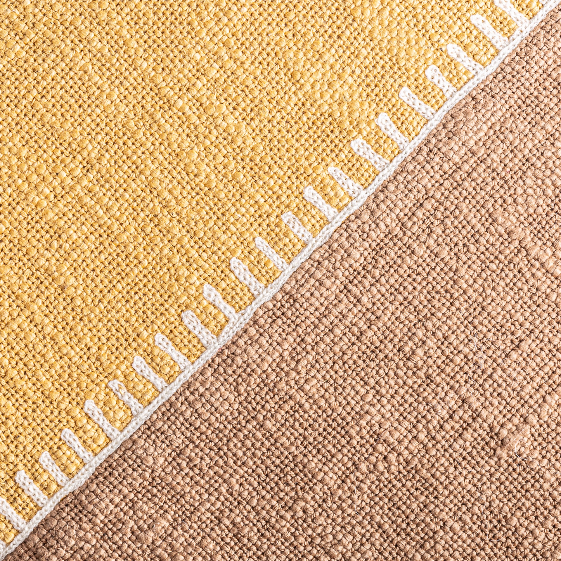 The Mireia Cushion — classic cushion in natural cotton from Laiyahome