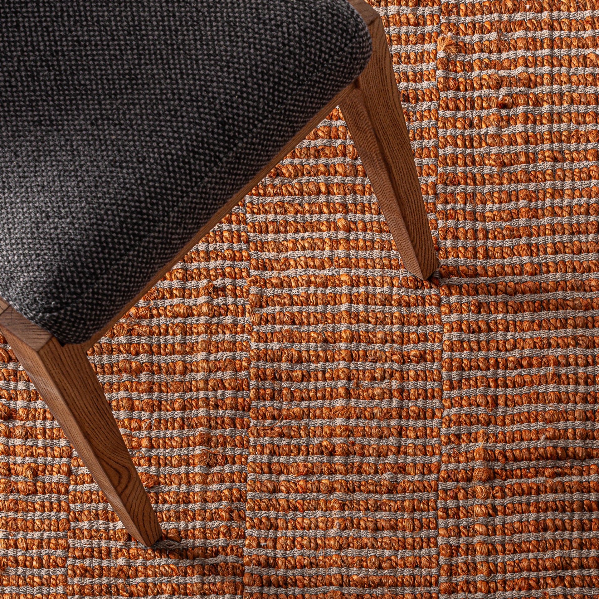 The Kalhid Carpet — boho-modern rug in natural jute from Laiyahome