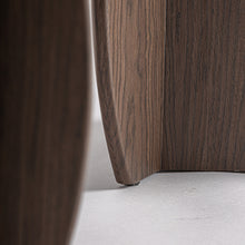 The Arko Console Table — contemporary console table in engineered wood with veneer finish from Laiyahome