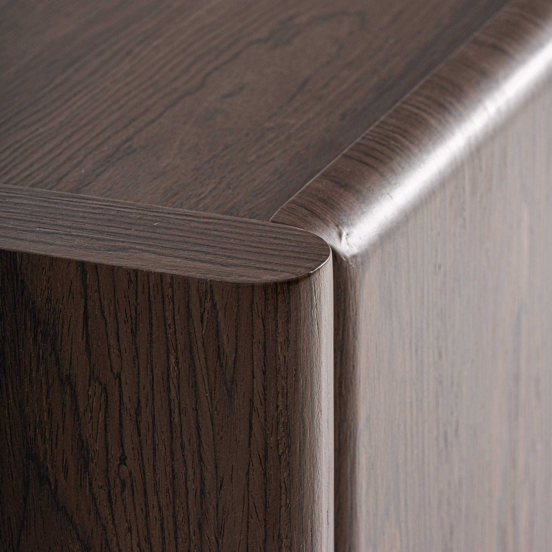 The Arko Sideboard — contemporary sideboard in engineered wood with veneer finish from Laiyahome