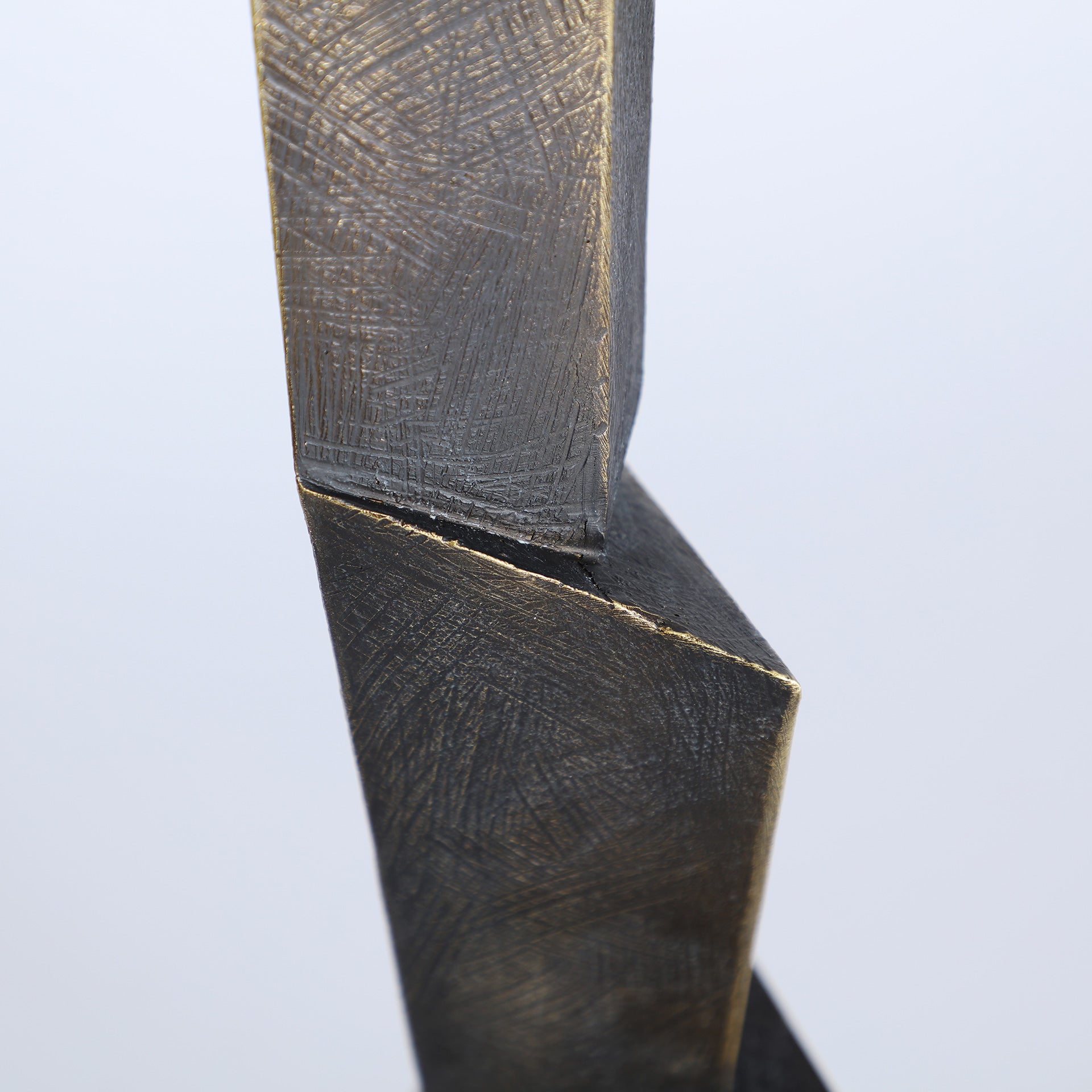 The Vertex Decorative Figure — contemporary sculpture in cast resin from Laiyahome