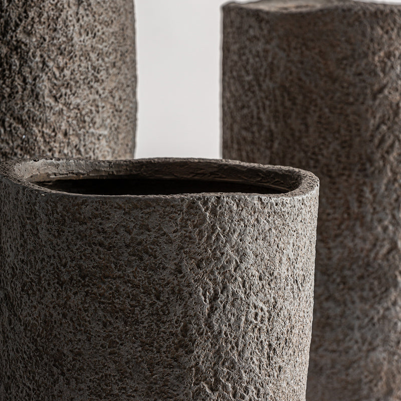 The Roka Plant Pot (Set of 3) — minimalist planter in high-fire ceramic from Laiyahome
