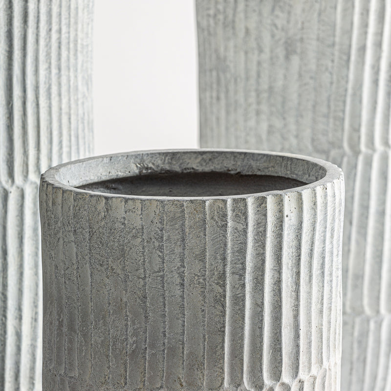 The Lume Plant Pot (Set of 3) — minimalist planter in high-fire ceramic from Laiyahome