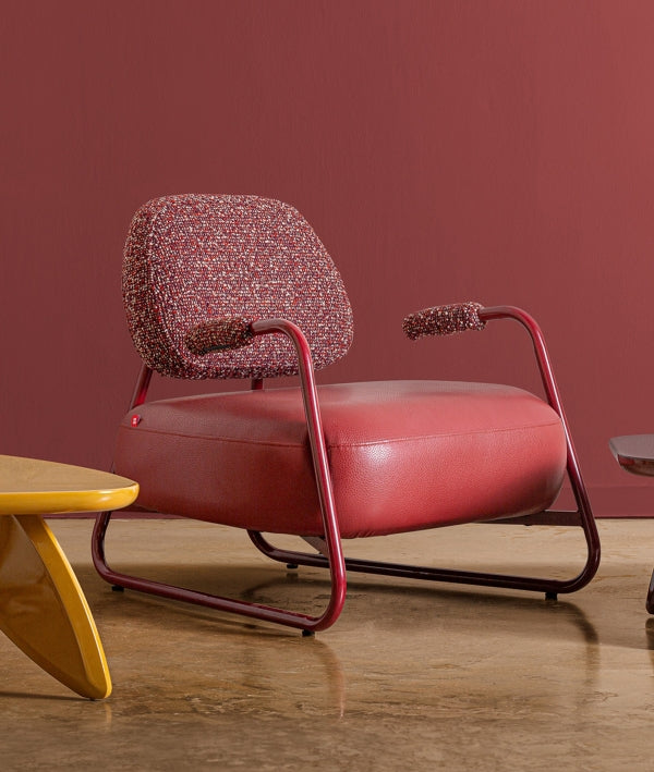 The Tankah Armchair — modern armchair in solid iron from Laiyahome
